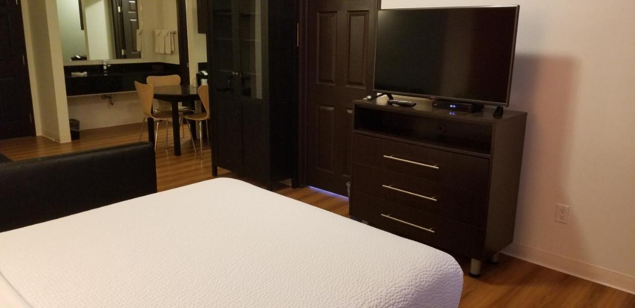 Joys Inn Innisfail, Ab 외부 사진