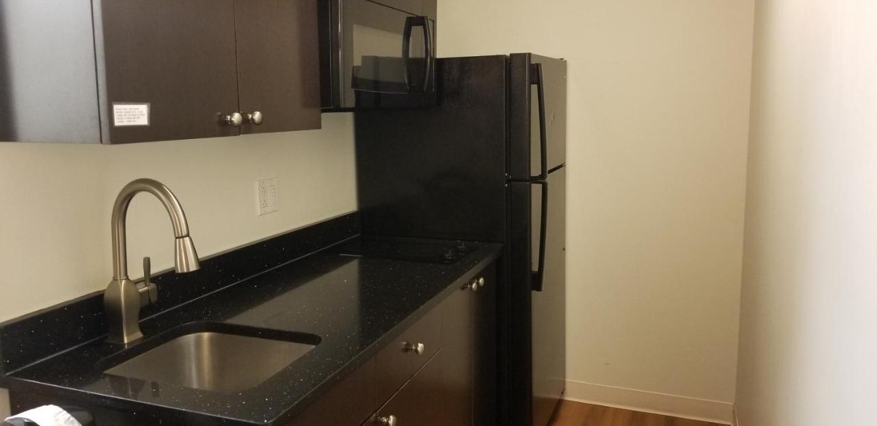 Joys Inn Innisfail, Ab 외부 사진