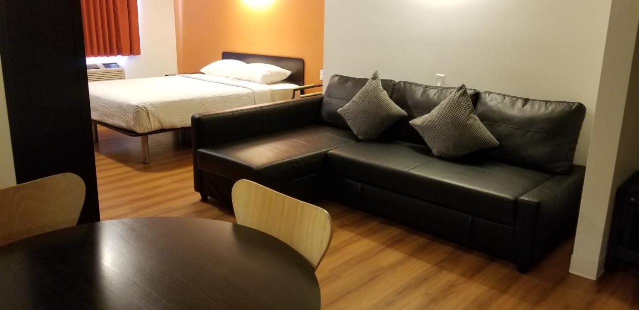 Joys Inn Innisfail, Ab 외부 사진