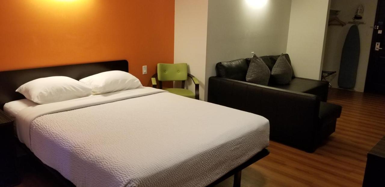 Joys Inn Innisfail, Ab 외부 사진