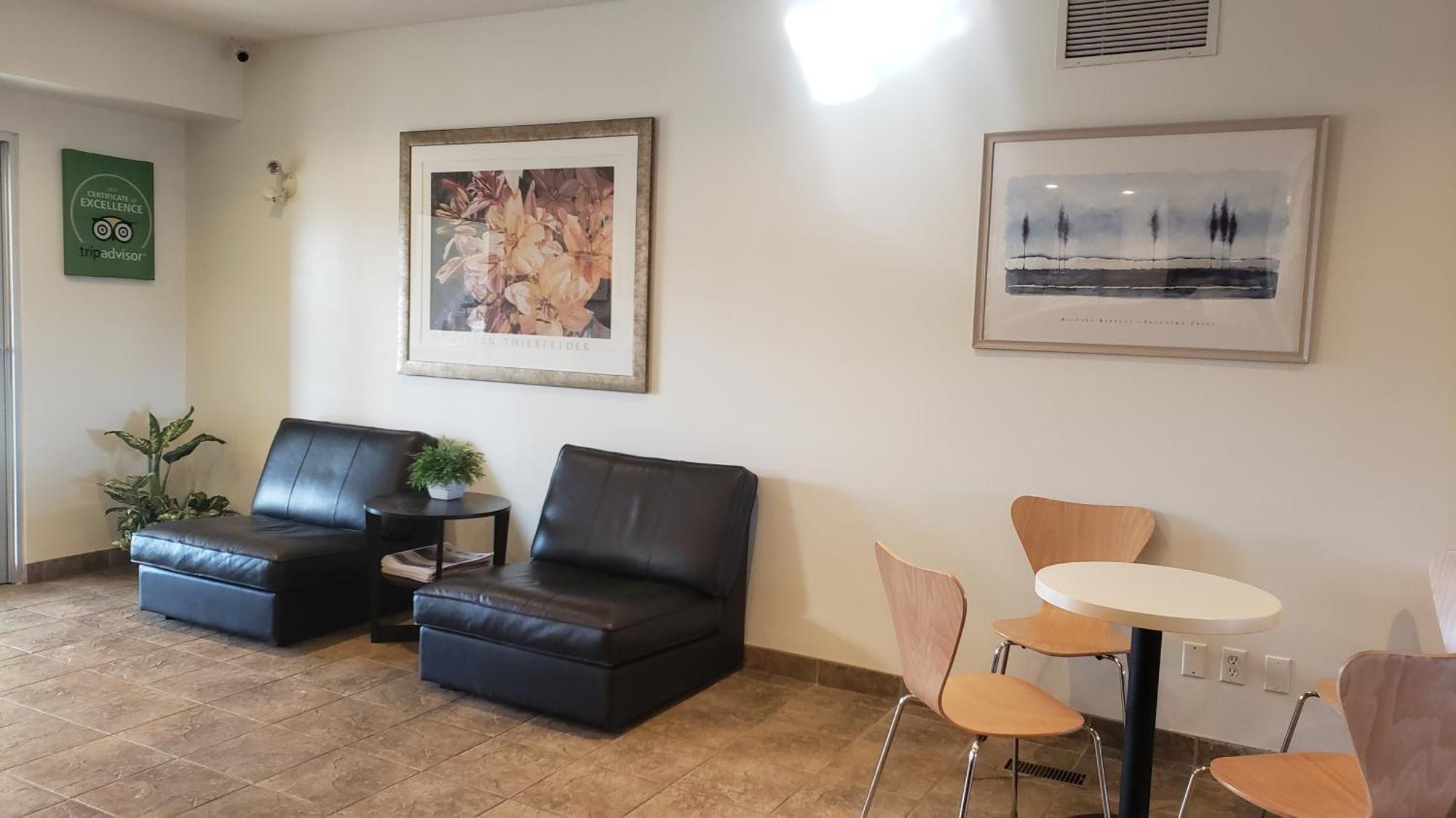 Joys Inn Innisfail, Ab 외부 사진