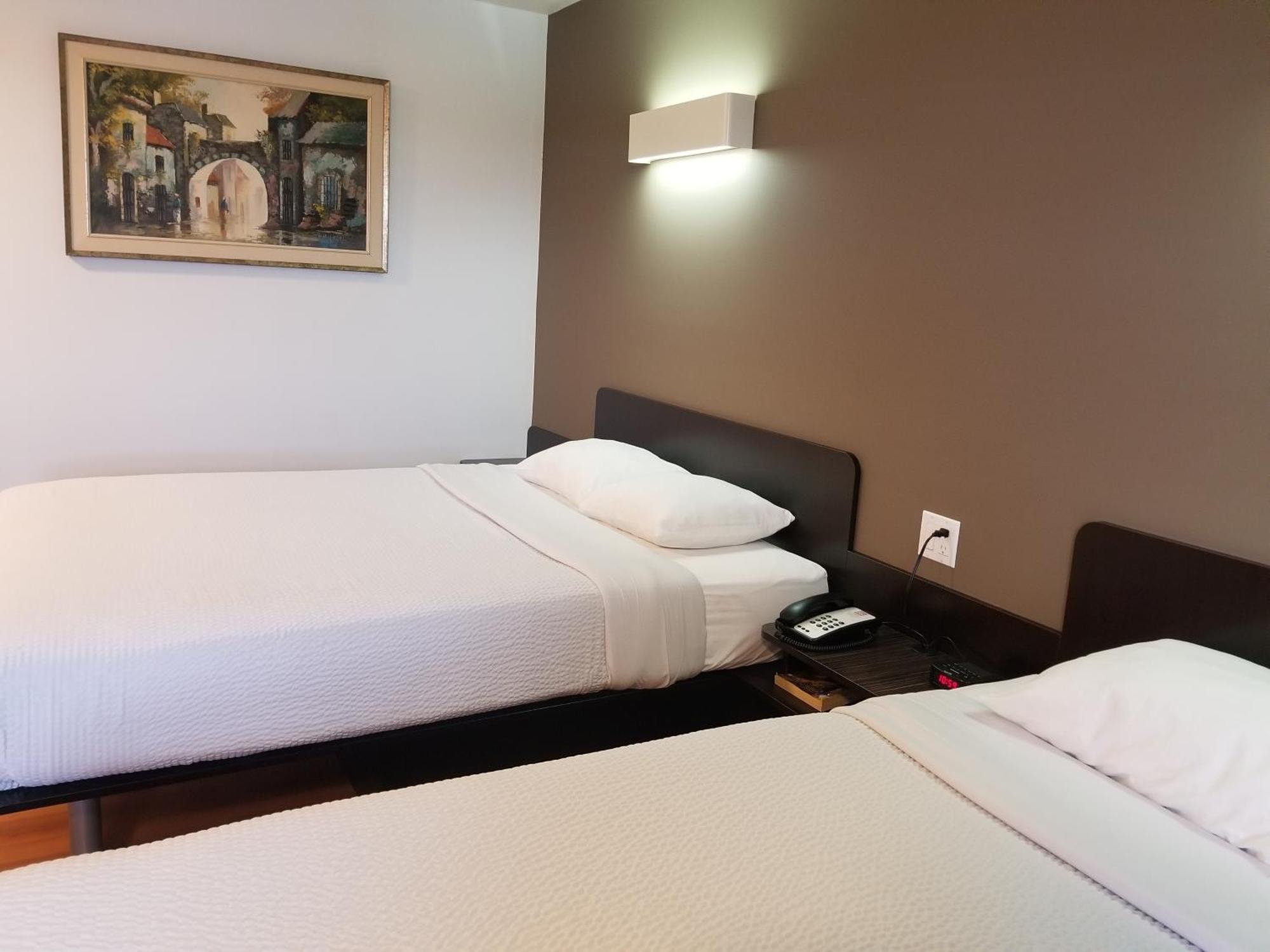 Joys Inn Innisfail, Ab 외부 사진